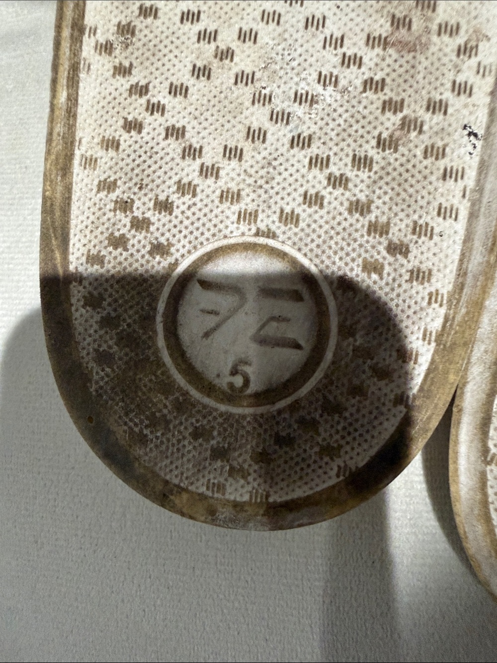 Gucci Beige and Brown Patterned Slide Sandals - Picture 5 of 5